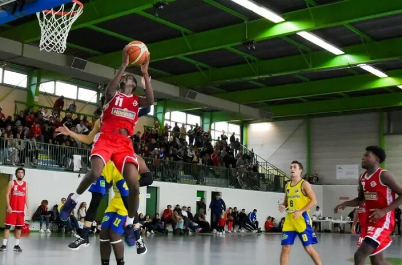 Matchs de Basket-Ball à Cenon