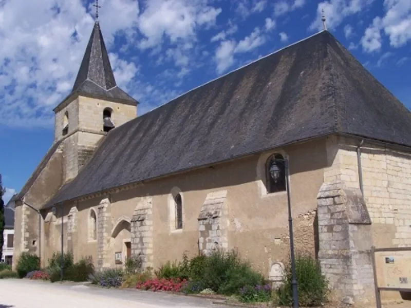 Découvrez l'Église Saint-Georges d'Archigny