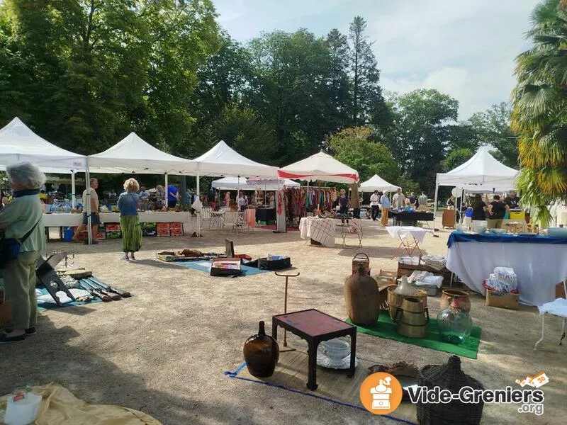 Brocante Professionnelle du Jardin Public