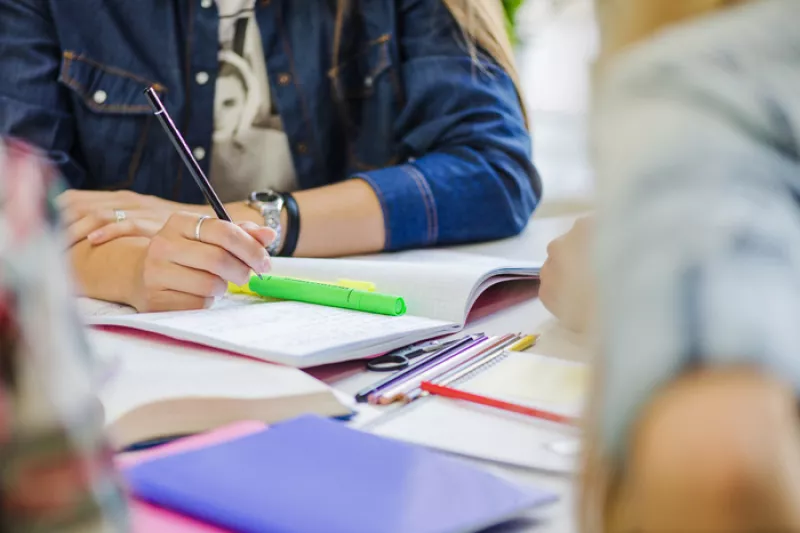 Formation Aux Associations : Valoriser le Bénévolat