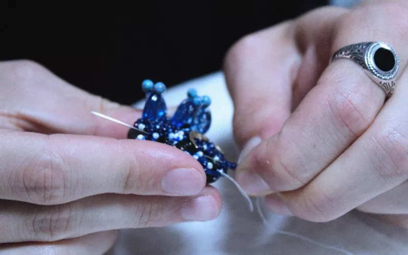 Atelier Créatif-Broderie de Perles sur Bouton