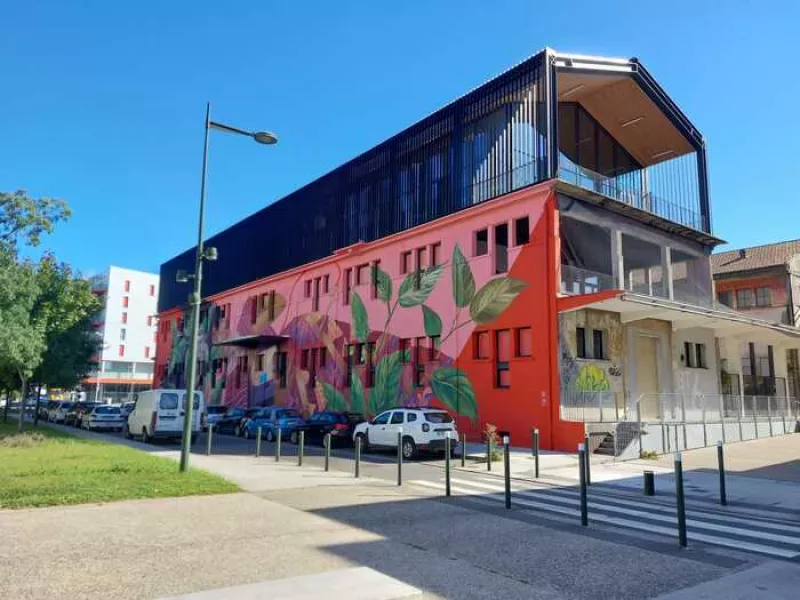 Balade Urbaine à Bègles : un Voyage Haute en Couleur