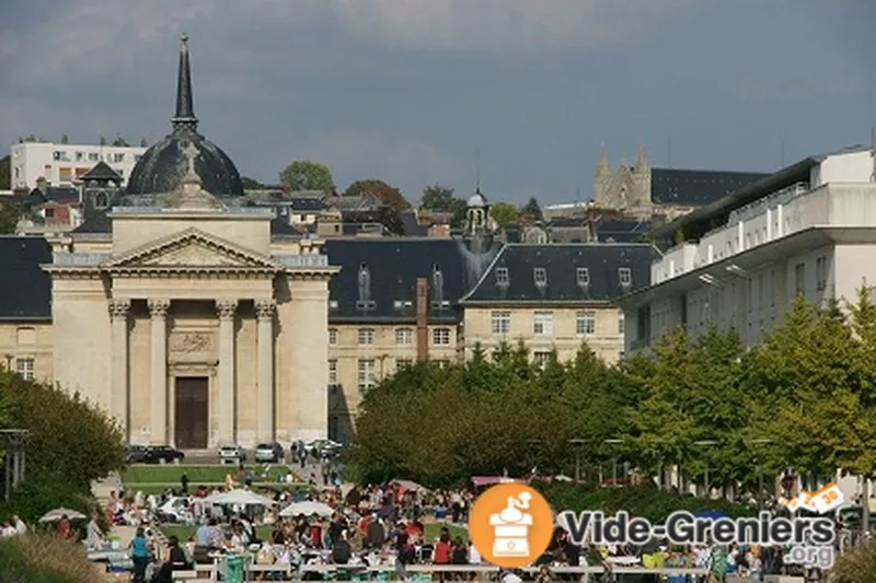 Grand Vide Greniers Rouen Pasteur la Madeleine