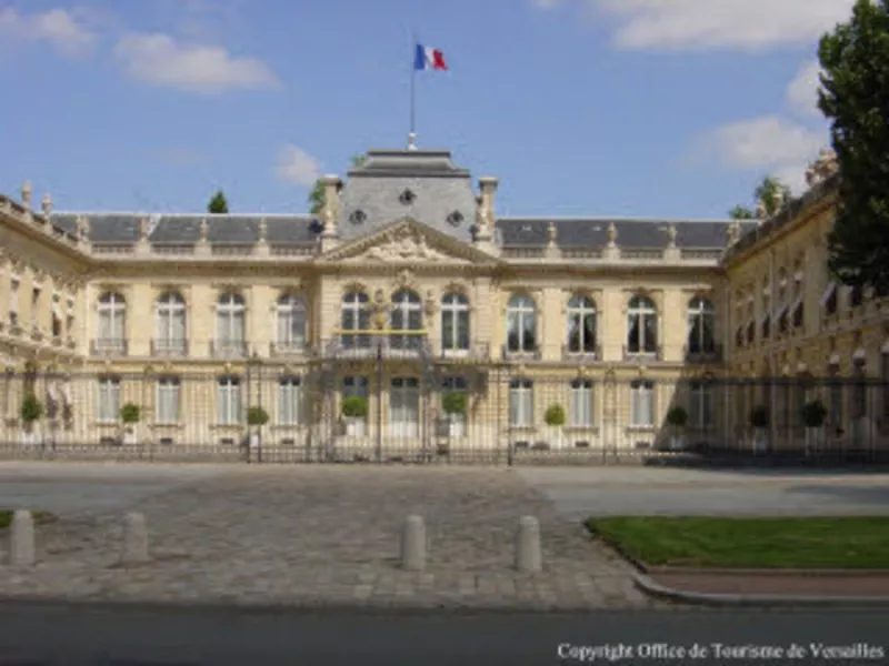 Visite Guidée des Salons de L’hôtel de la Préfecture et du Conseil Départemental des Yvelines