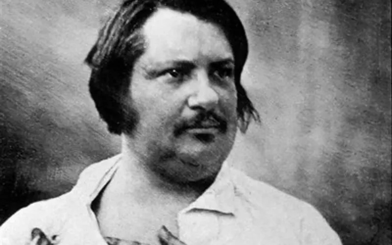 Autoportrait Détourné à la Maison de Balzac  : une Mosaïque d'Impressions à Coller