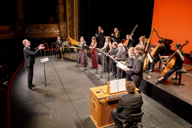 Consonances Baroques entre Italie et France Ensemble Consonance Orchestre Baroque de Sicile Choeur Omnes Voces Direction Musicale François Bazola