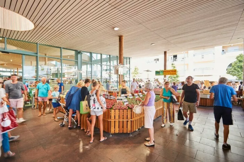 Marché Quartier Lajarrige la Baule