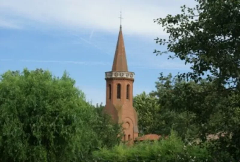 Un Village, Deux Églises