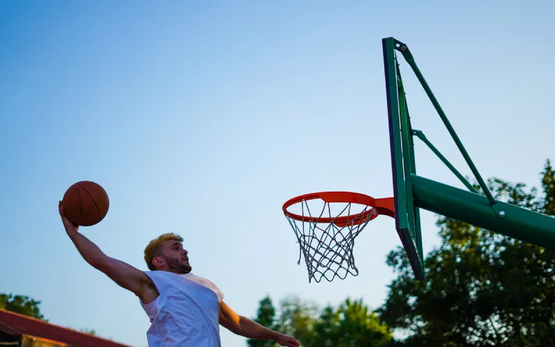 Play Basketball In The 5Th Arrondissement