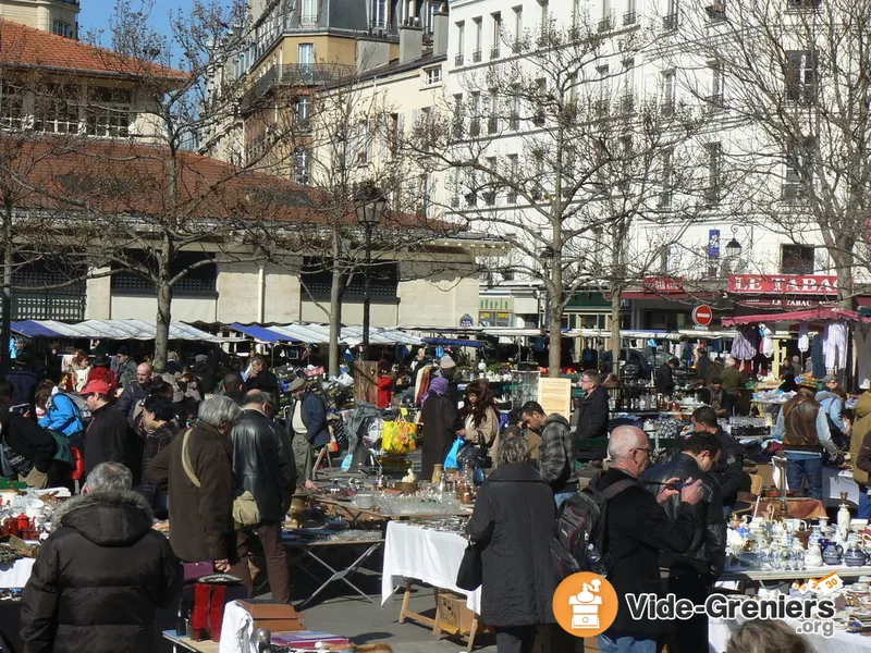 Brocante Puces de la Place d'Aligre