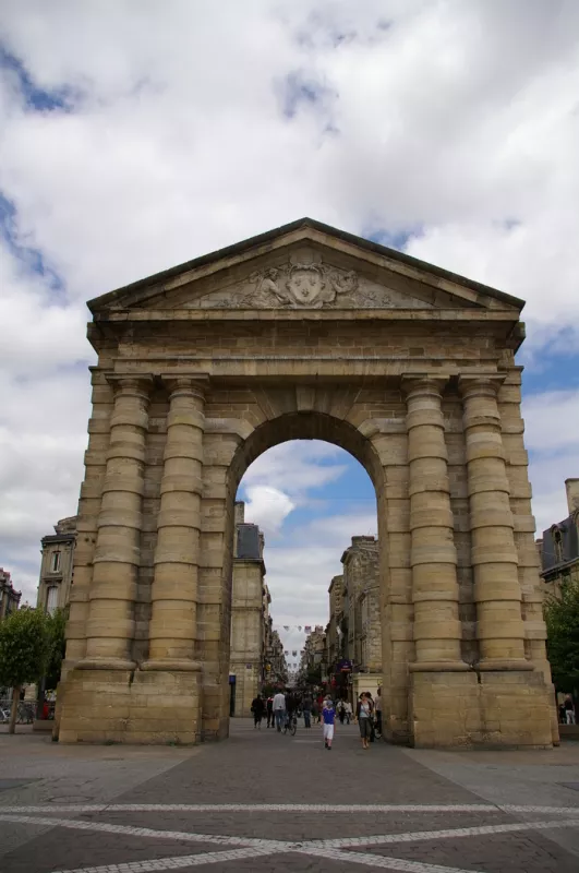 Les Portes du XVIIIe Siècle de Bordeaux [Complet]