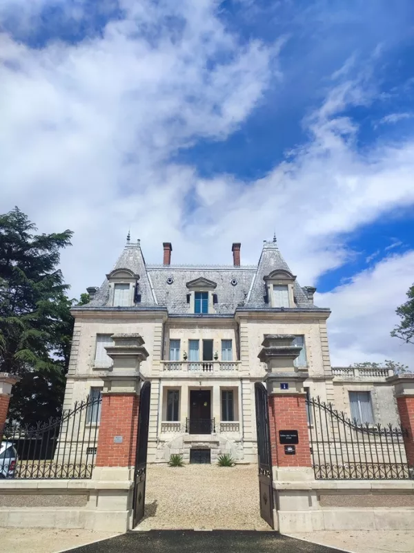 Bienvenue au Manoir des Tourelles