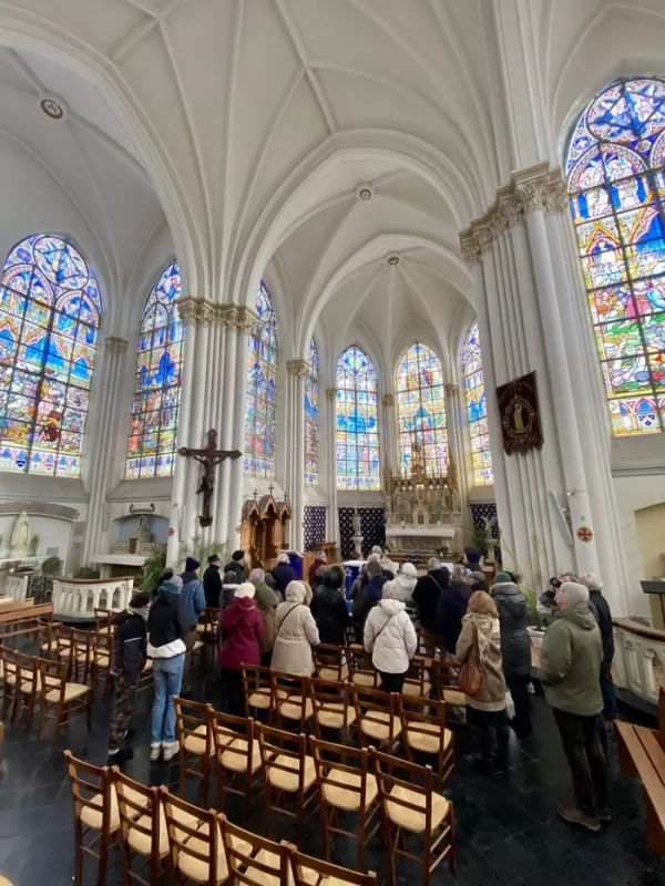 «Les Dimanches de Bouvines»-Visite Guidée de l'Église Saint-Pierre et des Vitraux