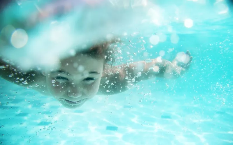 Stage de Natation pour Débutants à la Piscine Thérèse et Jeanne Brûlé  