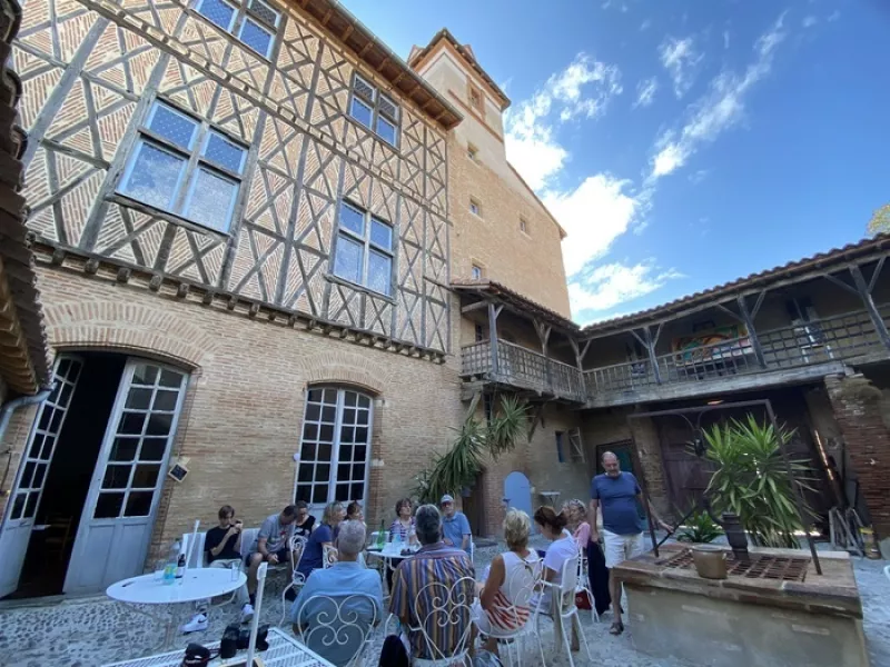 Visite de la Maison Médiévale, Exposition Peintures et Sculptures Suivi d'un Concert