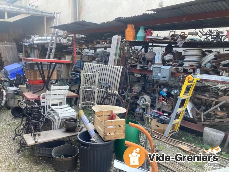 Vide Grenier Vide Depot