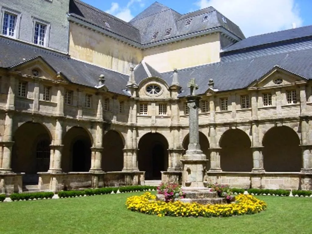 Cloître de Sainte-Anne-d'Auray