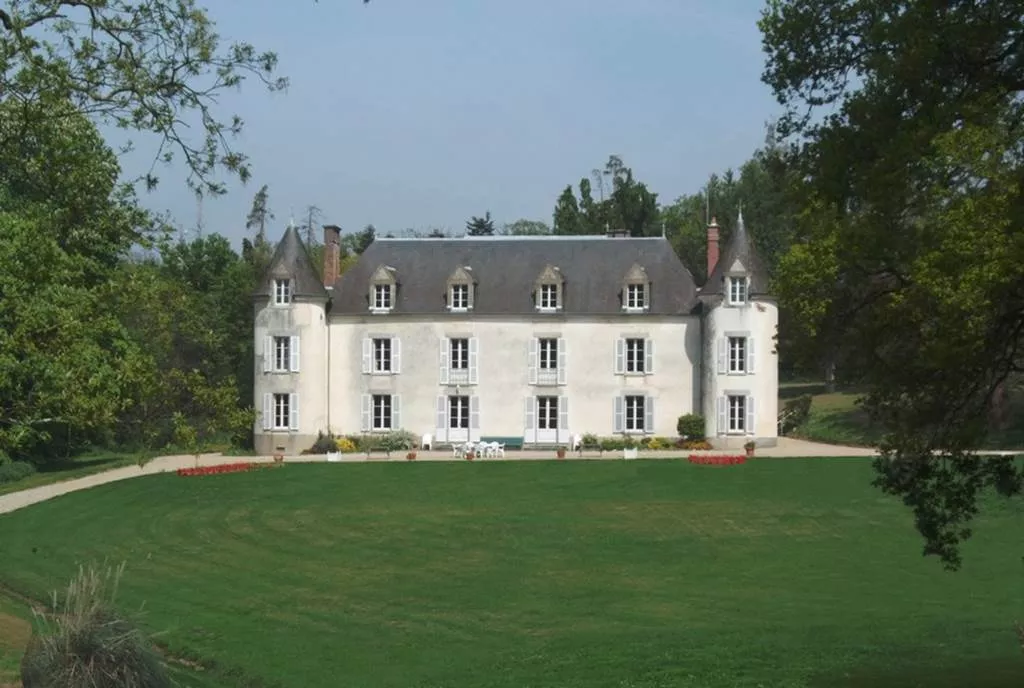 Château et Parc de la Ville Huë